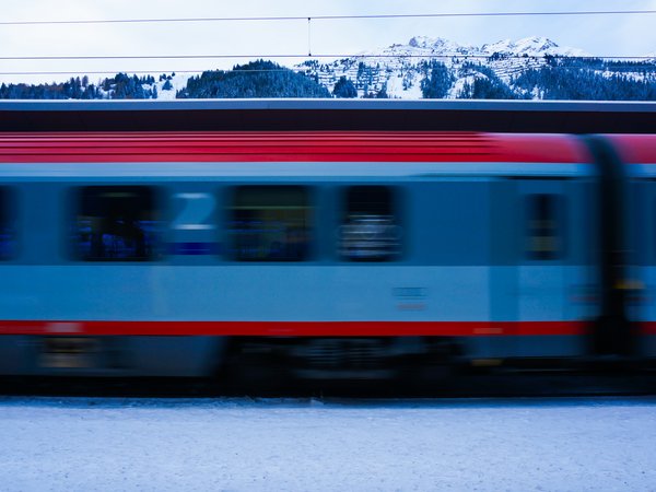 Anreise St Anton am Arlberg Railjet ÖBB Zug