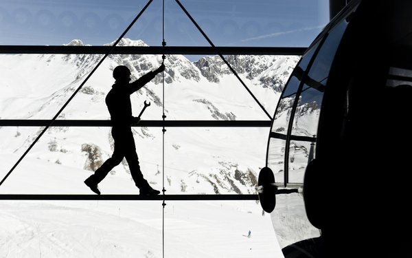 SeilbahnMitarbeiterJobsKarriereTirolSkigebietArlberg.jpg